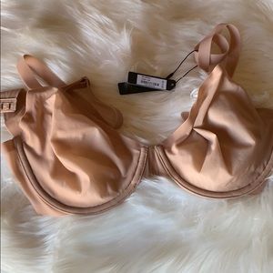 SKIMS NWT Naked Demi Bra 36C beige